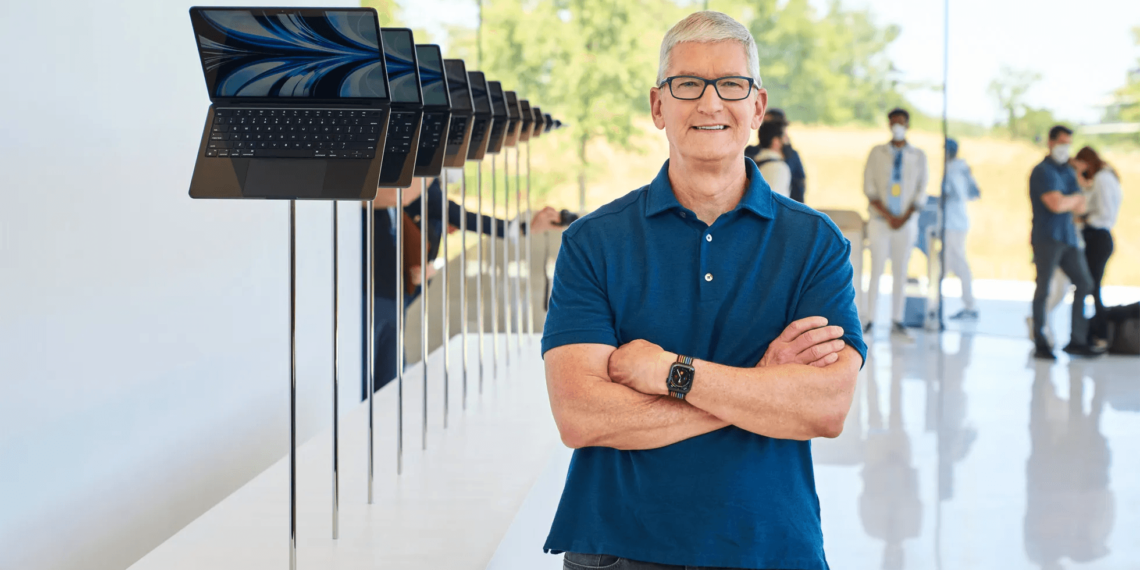 苹果预计假期季度 Mac 收入将“大幅”下降，增长放缓