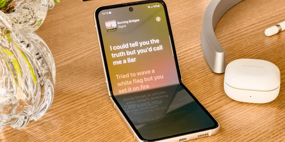 苹果或将在 2024 年推出可折叠平板电脑