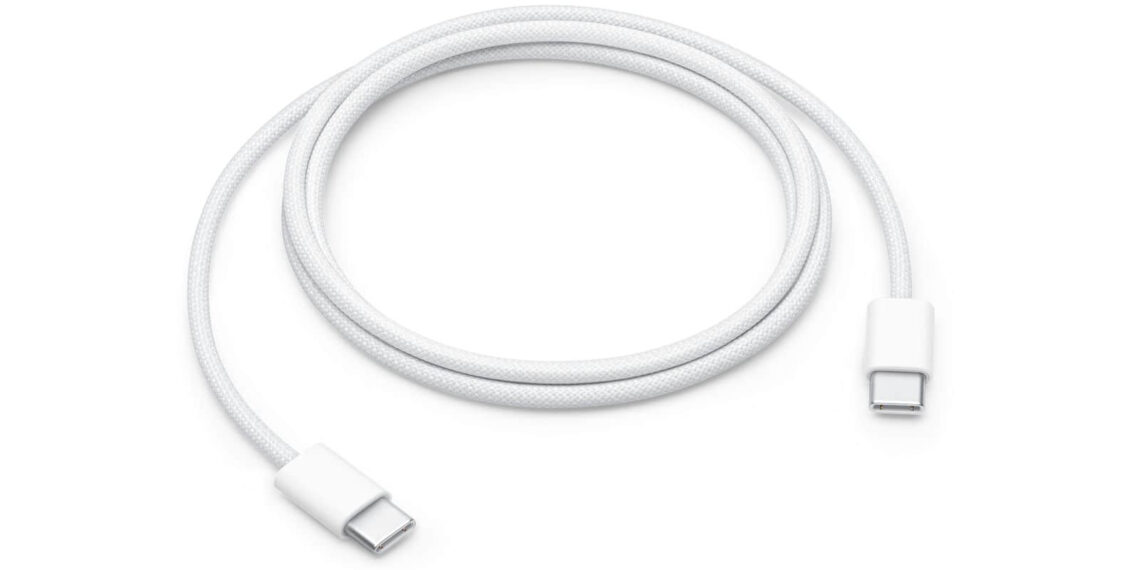 16 英寸 M3 MacBook Pro 可使用 240W 线缆通过 USB-C 快速充电