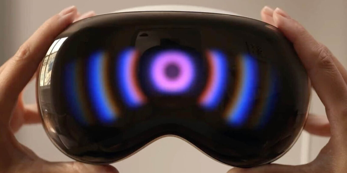 Apple Vision Pro M2 芯片据称拥有 10 个 GPU、8 个 CPU 核心